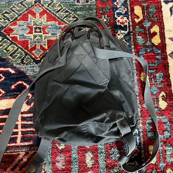 FJALLRAVEN small back pack!